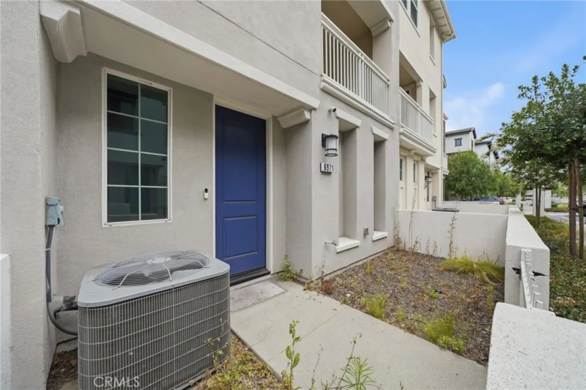 6971 Alderwood photo 1