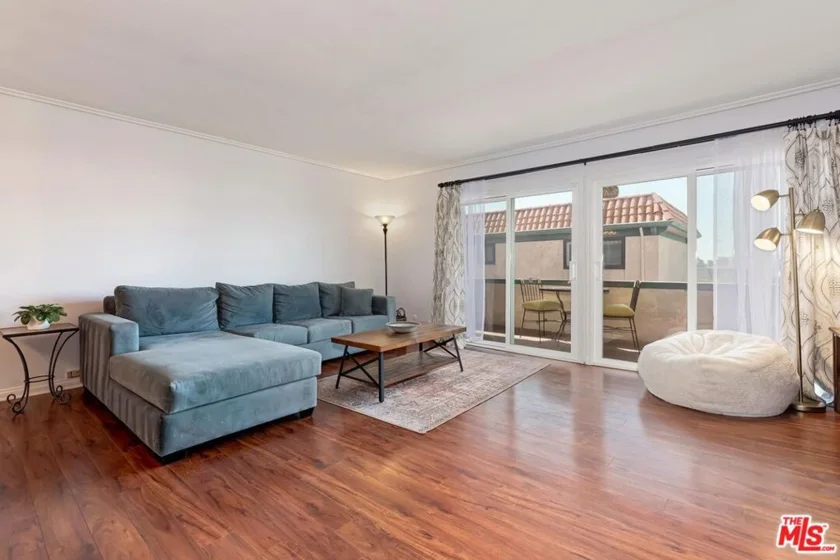 5651 Windsor Way #308 photo 6