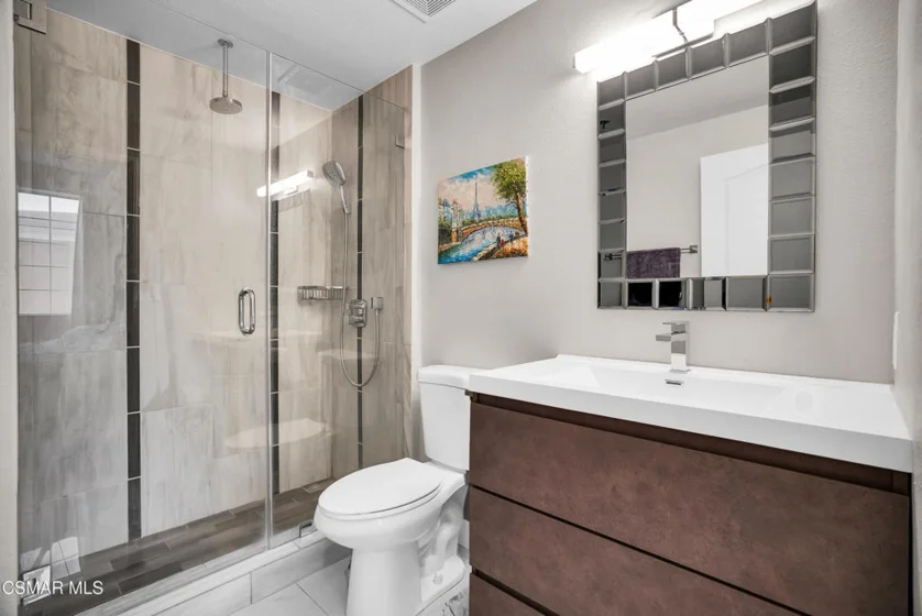 4348 Mammoth Avenue #203 photo 19
