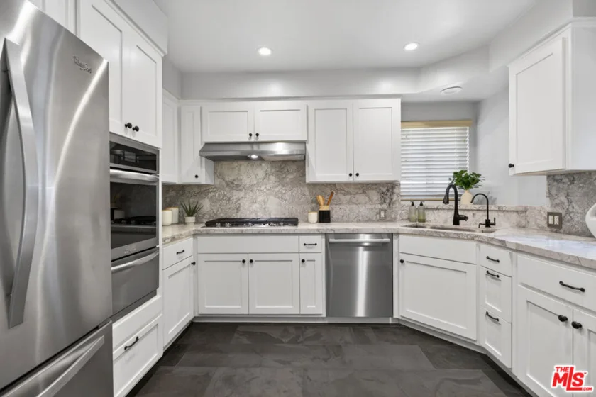 4563 Finley Avenue #3 photo 8