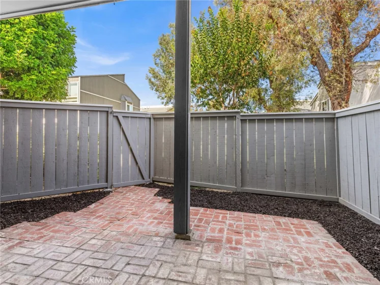 2710 W Segerstrom Avenue #F photo 22
