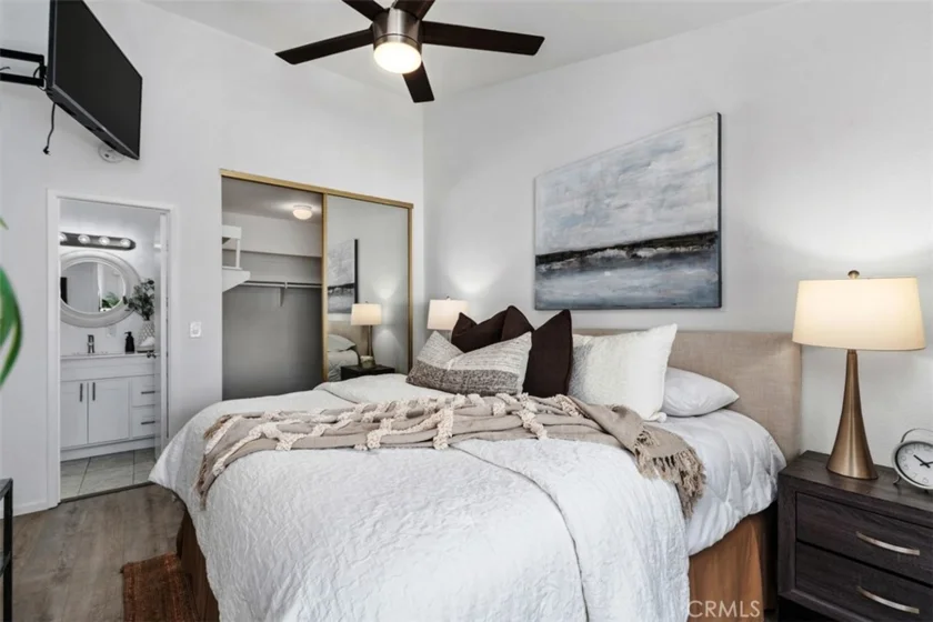 7129 Cerritos Avenue #7 photo 17
