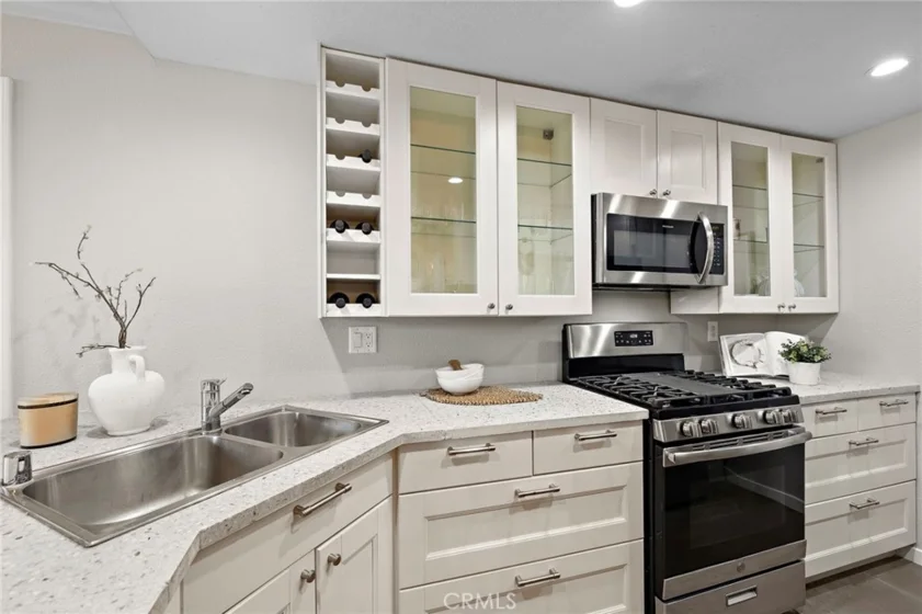 1042 Calle Del Cerro #209 photo 12