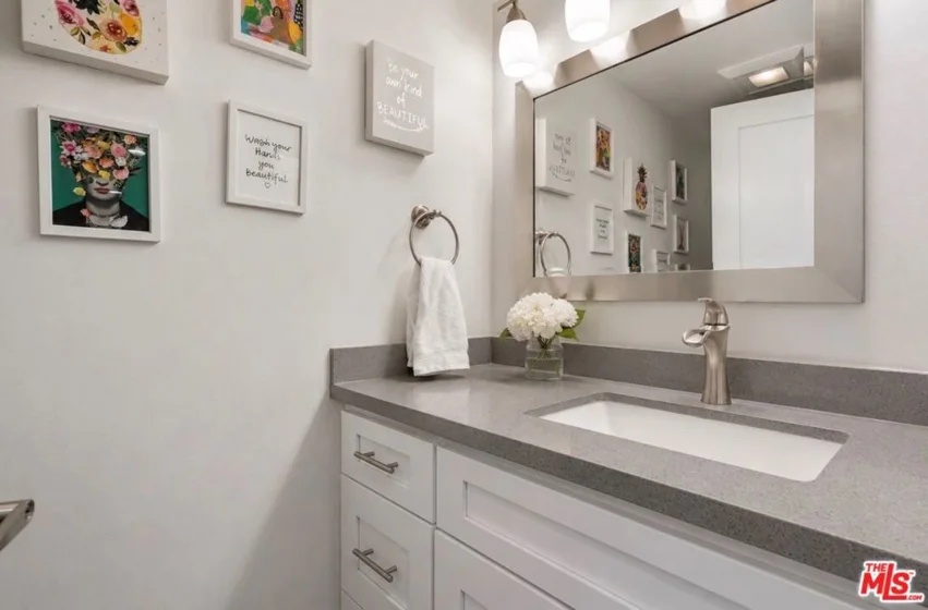 14321 Irma Way photo 3