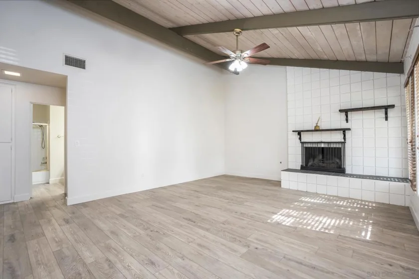 513 Shady Lane #B photo 8