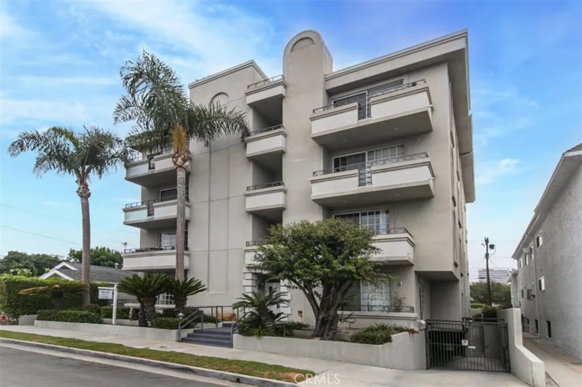 1706 Colby Avenue #301 photo 1