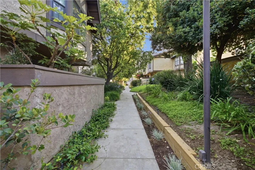 8231 Mason Avenue #C photo 25