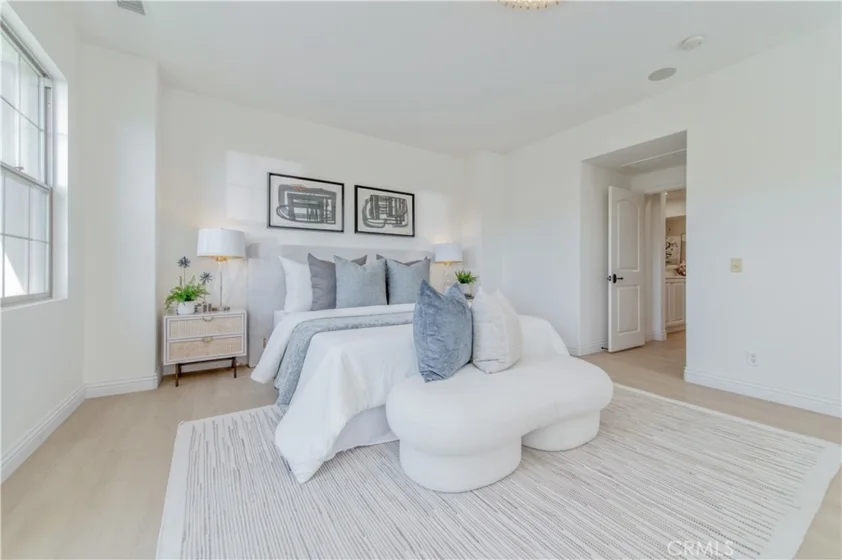 83 Twin Gables photo 37