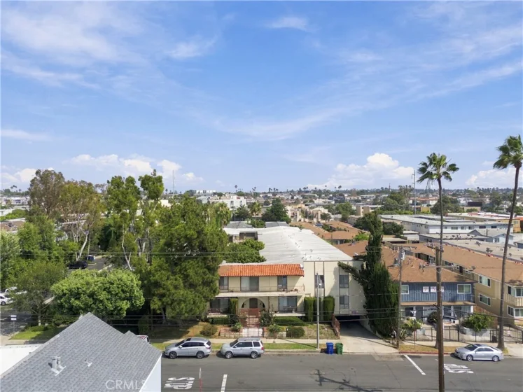 756 N Inglewood #14 photo 4