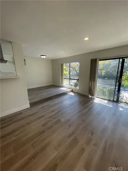 1818 Kelton Avenue #101 photo 14