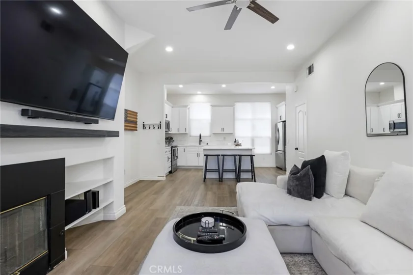8017 E Naples photo 12