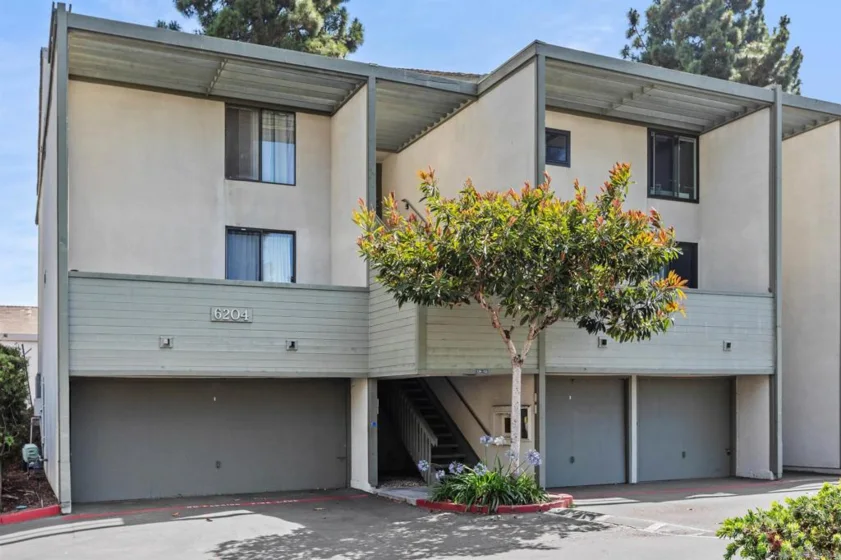 6204 Agee Street #129 photo 2