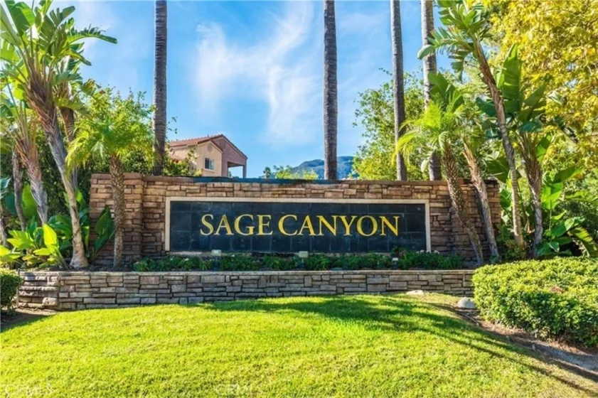 2450 San Gabriel Way #107 photo 1