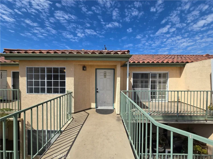 1207 Obispo Avenue #303 photo 1