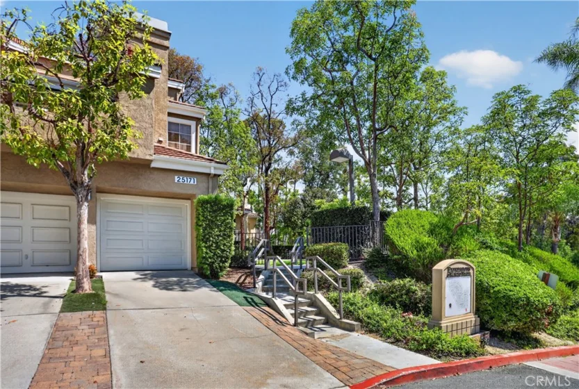 25171 La Jolla Way #H photo 24