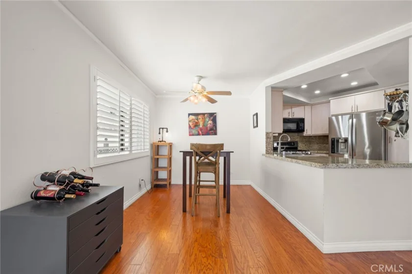 955 E. 3rd Street #203 photo 10