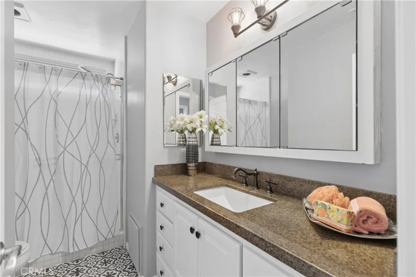 38321 Oaktree photo 18