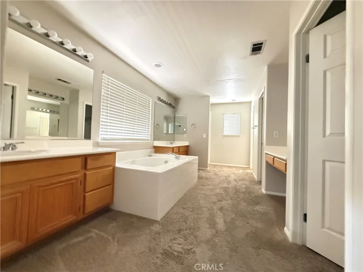 38218 Clear Creek Street photo 20
