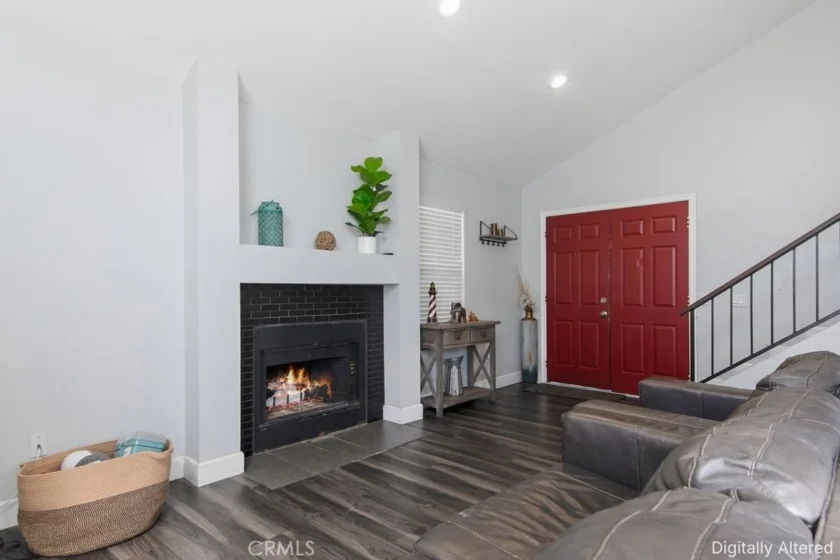 27035 Winchester Creek Avenue photo 8