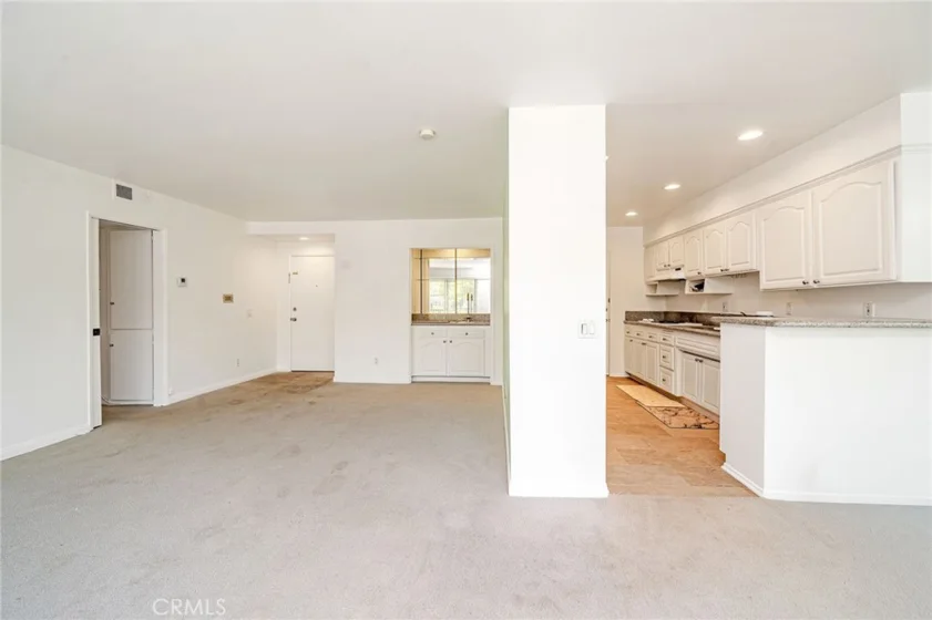 972 E California #202 photo 13