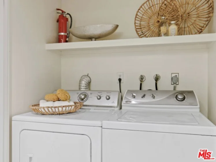10660 Wilshire Boulevard #1007 photo 13