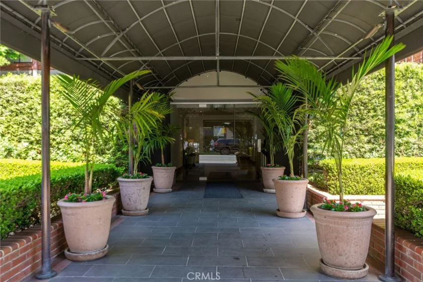 1440 Veteran Avenue #601 photo 2