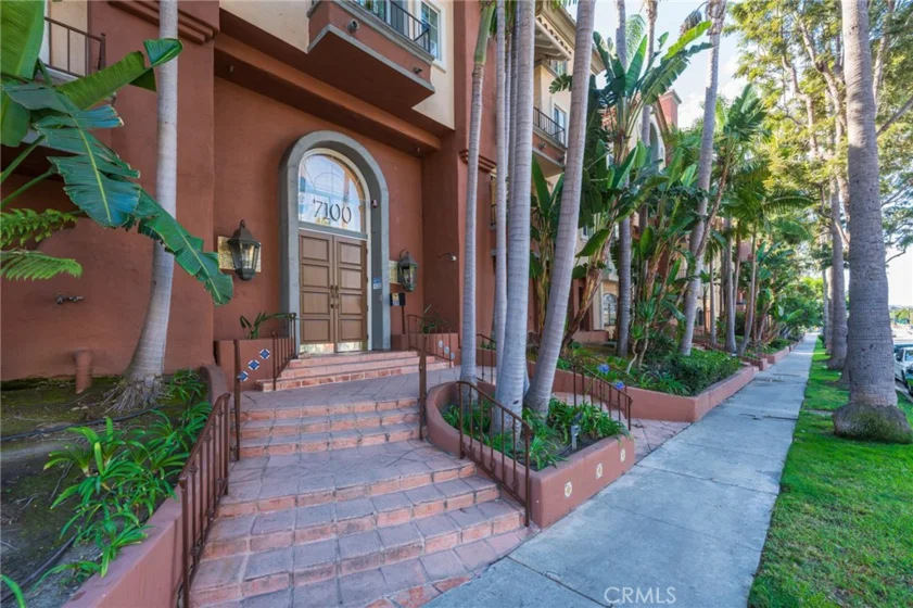 7100 La Tijera Boulevard photo 24