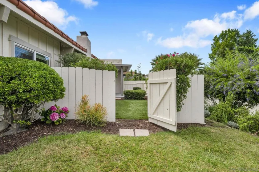 12435 Rios Road photo 22