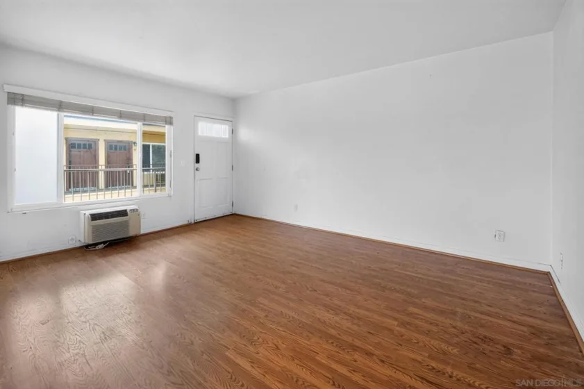 4346 52nd Street #10 photo 24