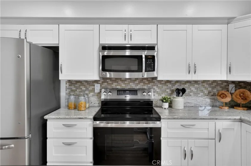 4137 Elizabeth Court photo 25