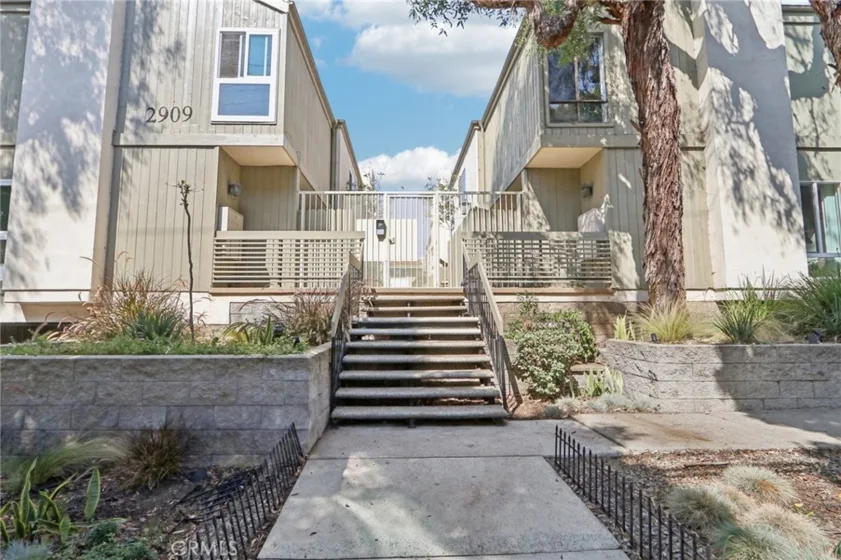 2909 Arizona Avenue #3 photo 1