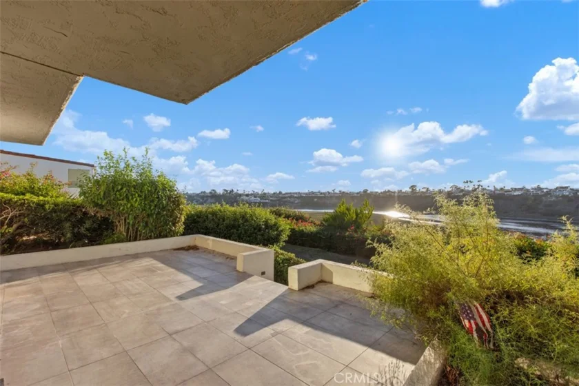 2021 Avenida Chico photo 20