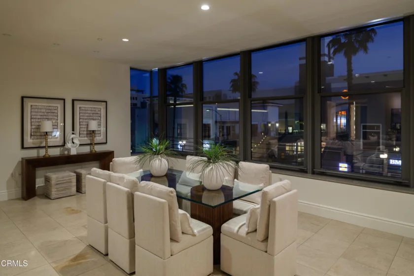 345 E Colorado Boulevard #302 photo 13