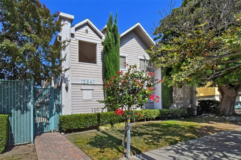 12841 Woodbridge Street #9 photo 1