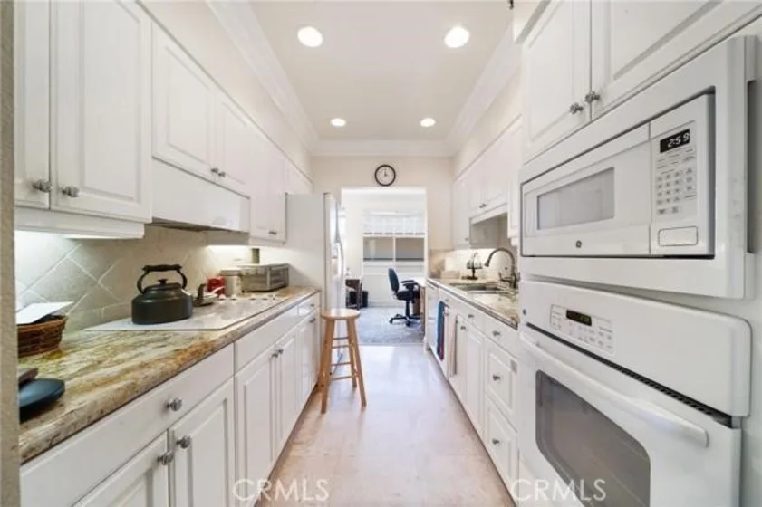 25422 Sea Bluffs #307 photo 12