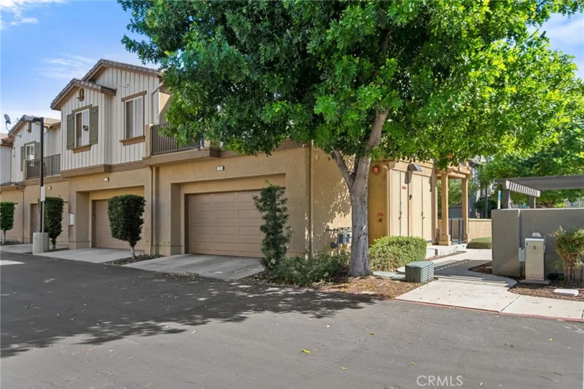 26287 Iris Avenue #F photo 31
