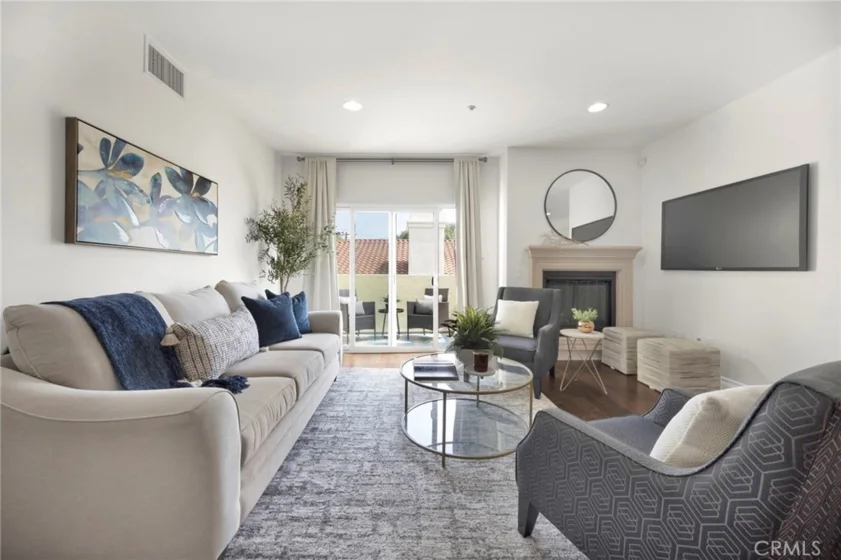 1726 S Bentley Avenue #403 photo 31