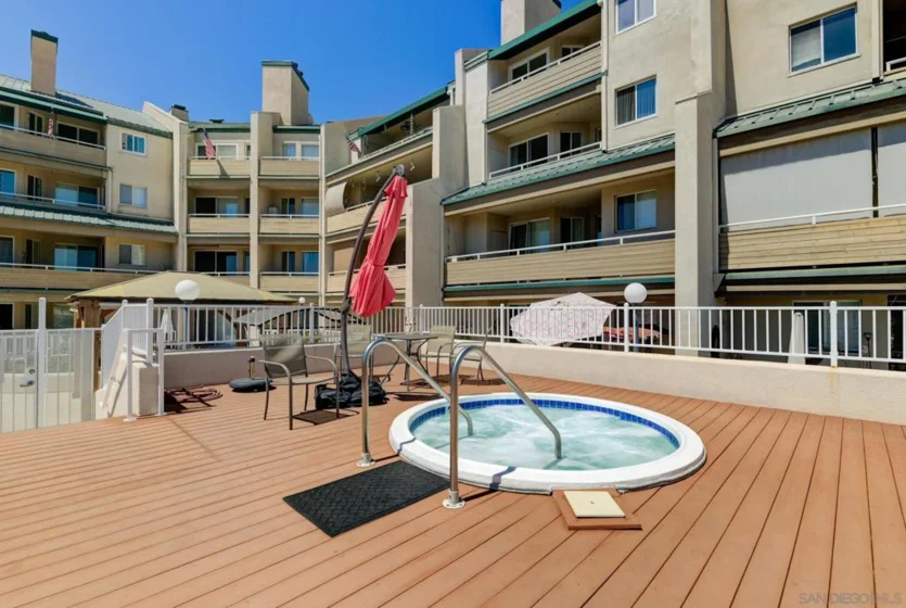 4701 Date Avenue #423 photo 33