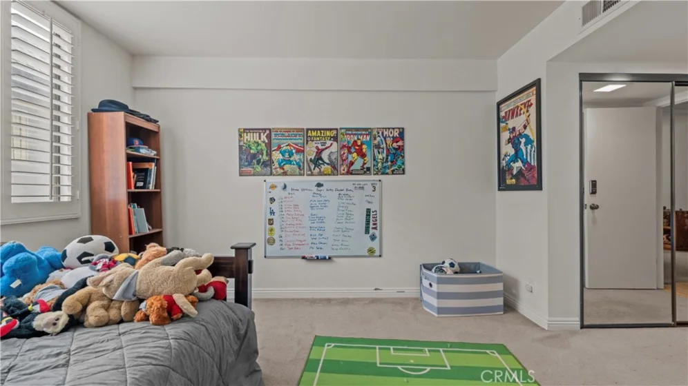 14521 Benefit Street #102 photo 11