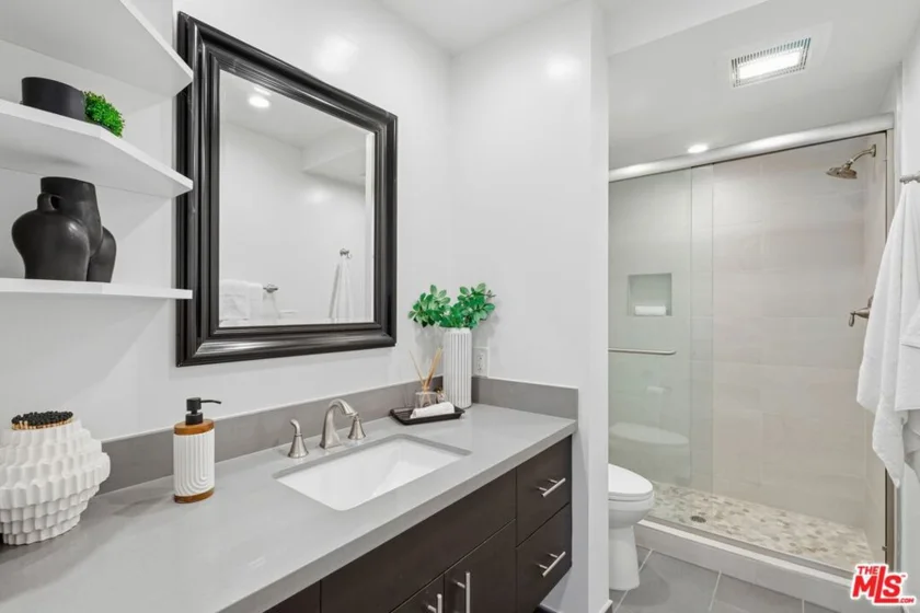 150 N Almont Drive #301 photo 5