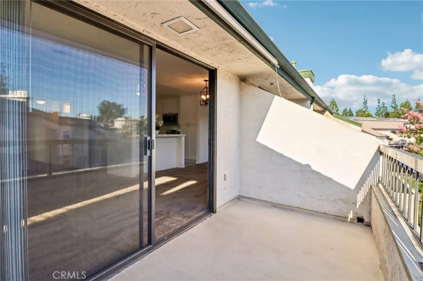 450 W Vermont #2102 photo 31