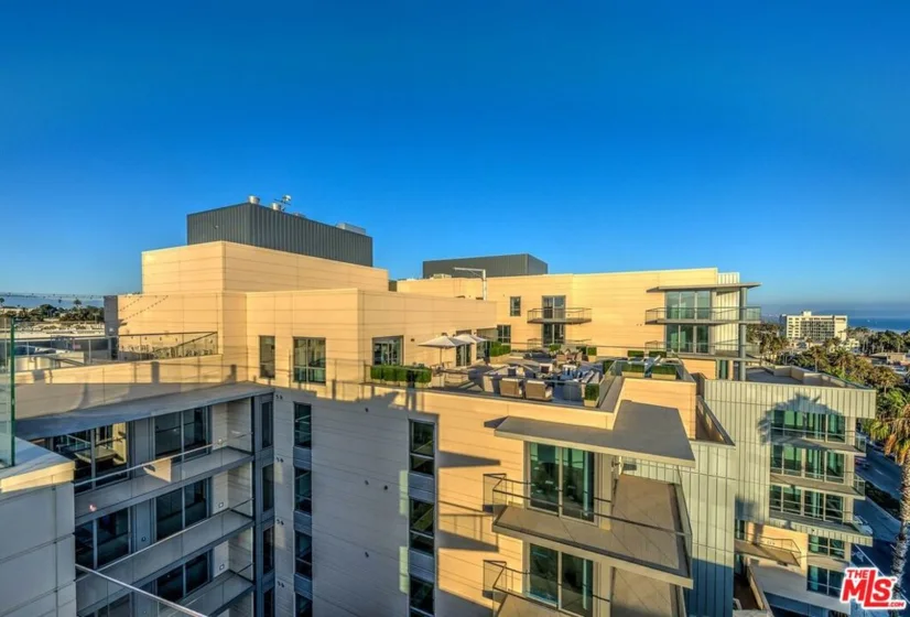 1755 Ocean Avenue #603 photo 39