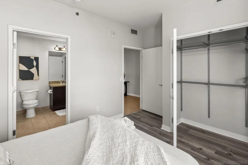 427 9th Avenue #809 photo 16