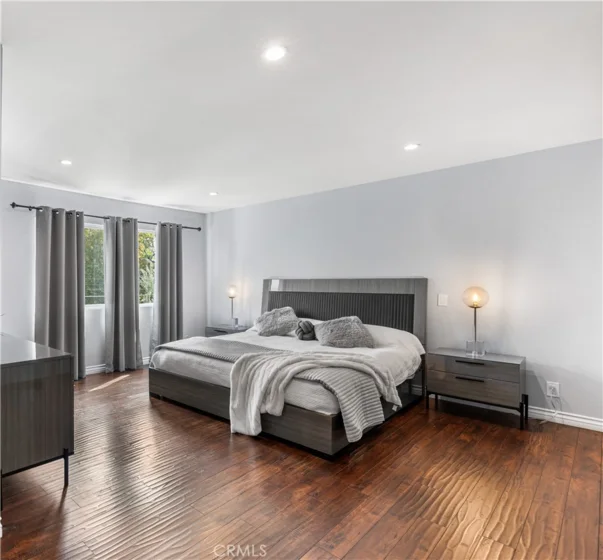 18333 Hatteras #6 photo 17