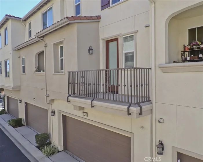 1581 E Lincoln photo 12