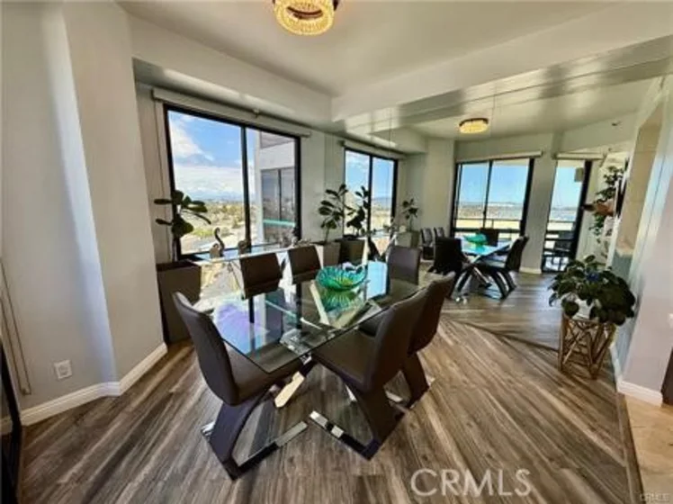 1310 E Ocean #906 photo 10