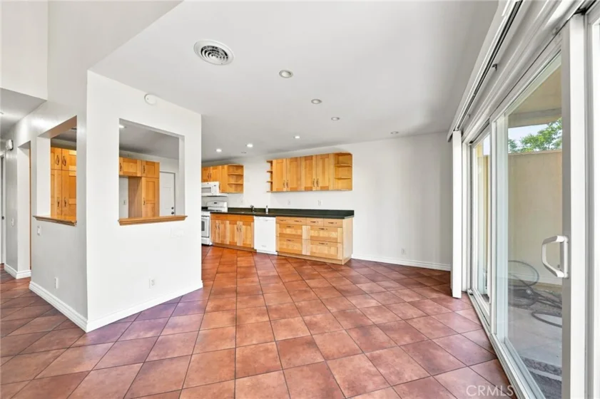 4725 Cardena photo 9