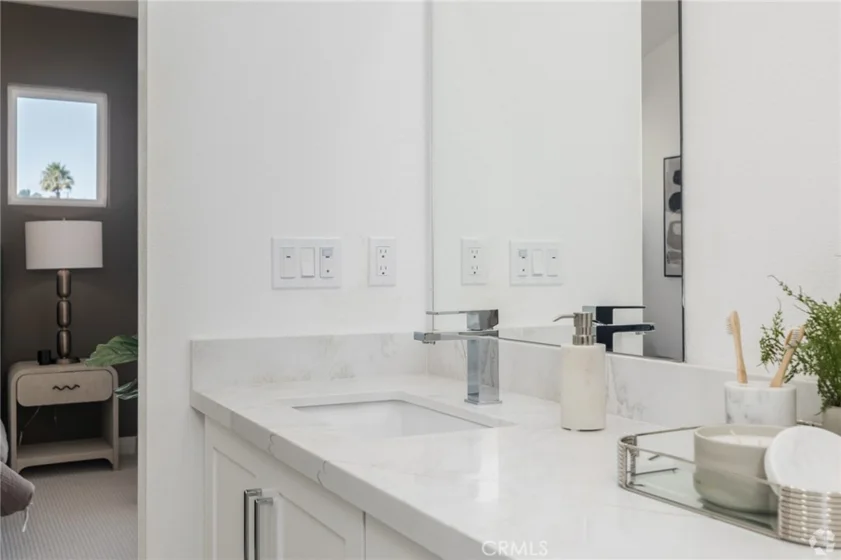 1692 Constellation Drive photo 10