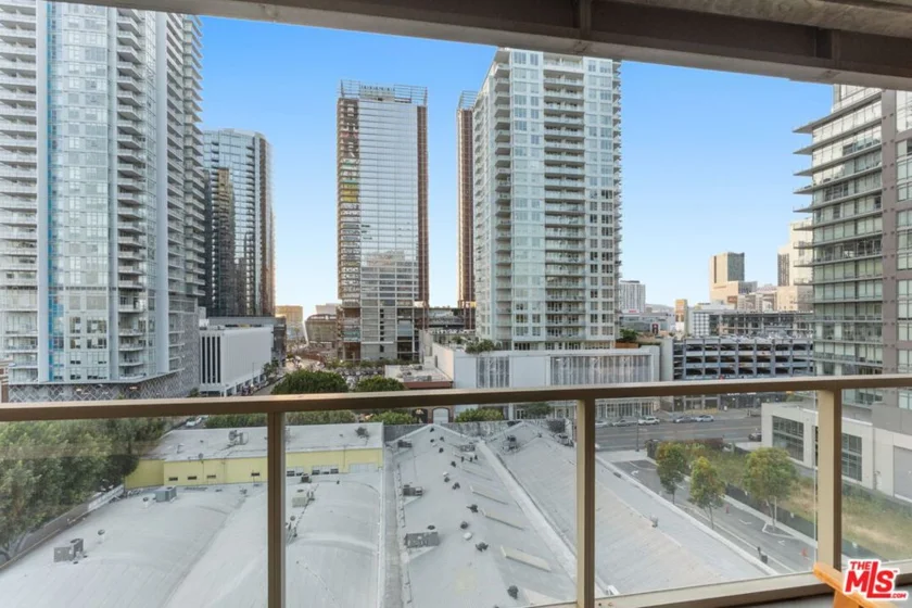 1155 S Grand Avenue #808 photo 18