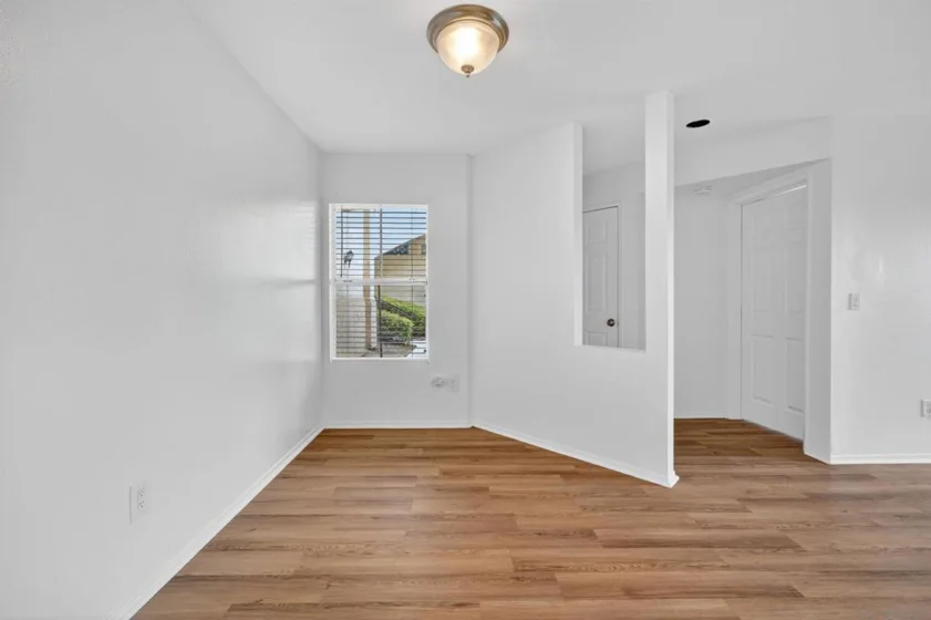 2063 Lakeridge Circle #101 photo 11